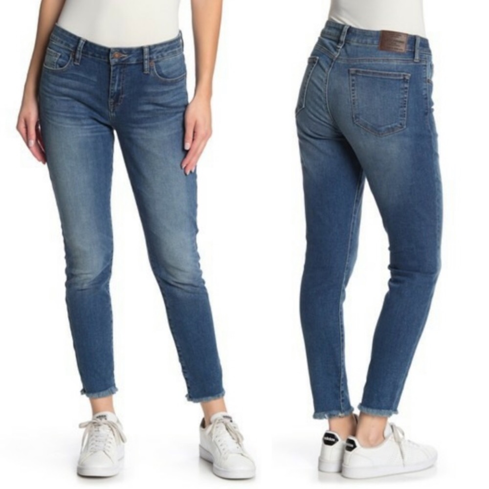 LUCKY BRAND JEANS